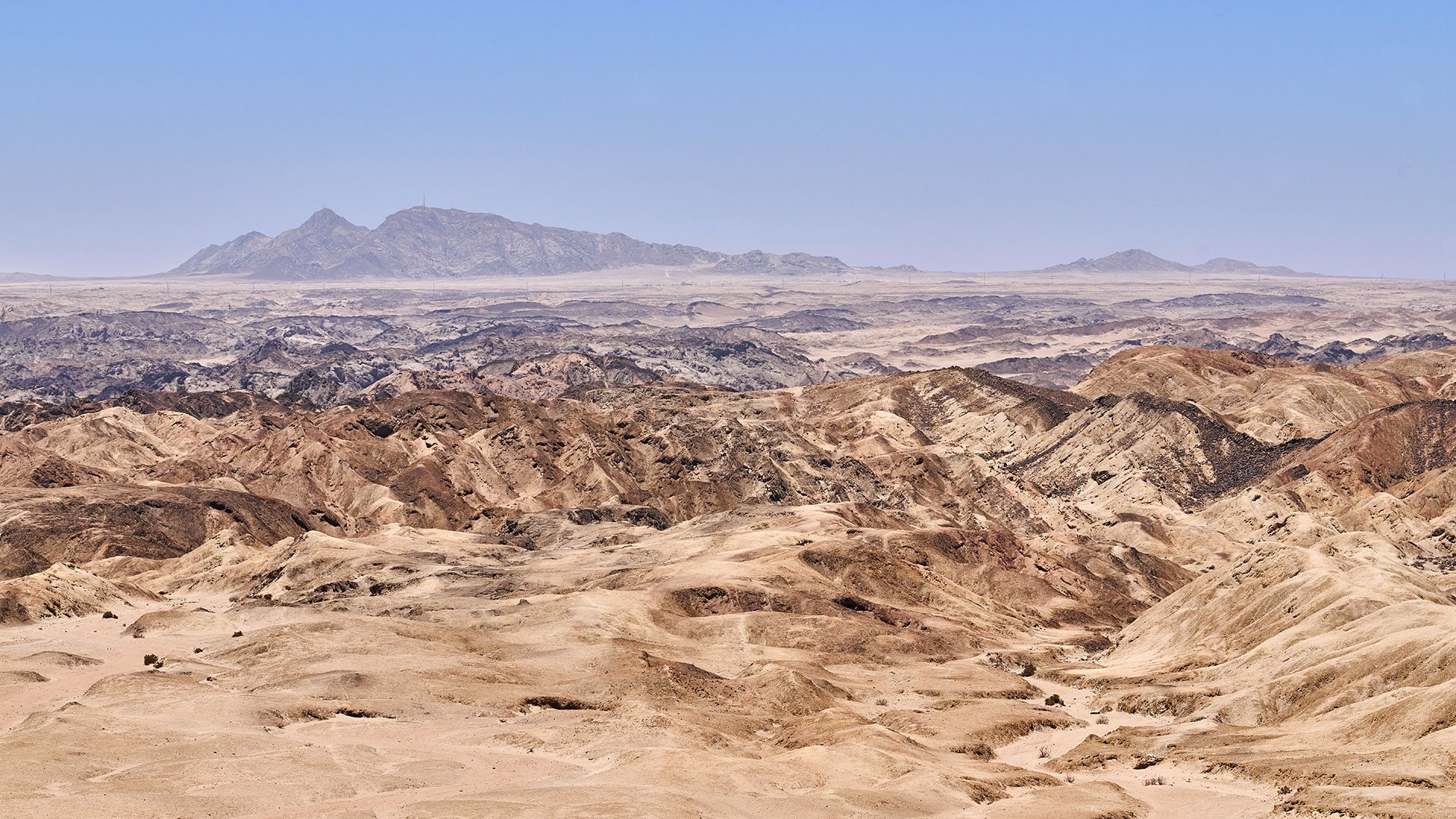 Die Mondlandschaft der Namib-Wüste  