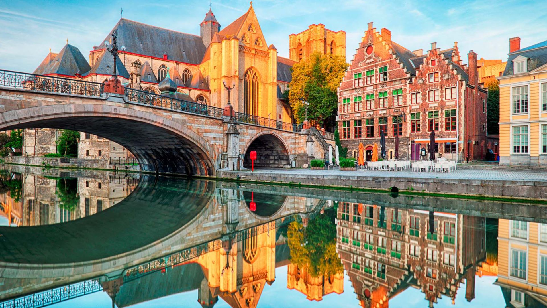 Weltkulturerbe mal zwei: Gent und Brügge sehen