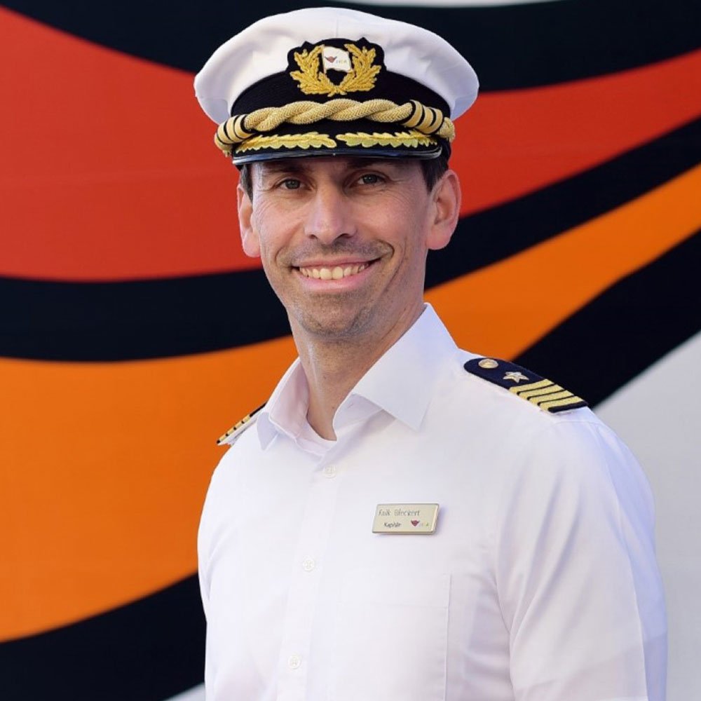 In welchen Abständen werden Sprinkler überprüft und wird das Wasser auch mal ausgetauscht?