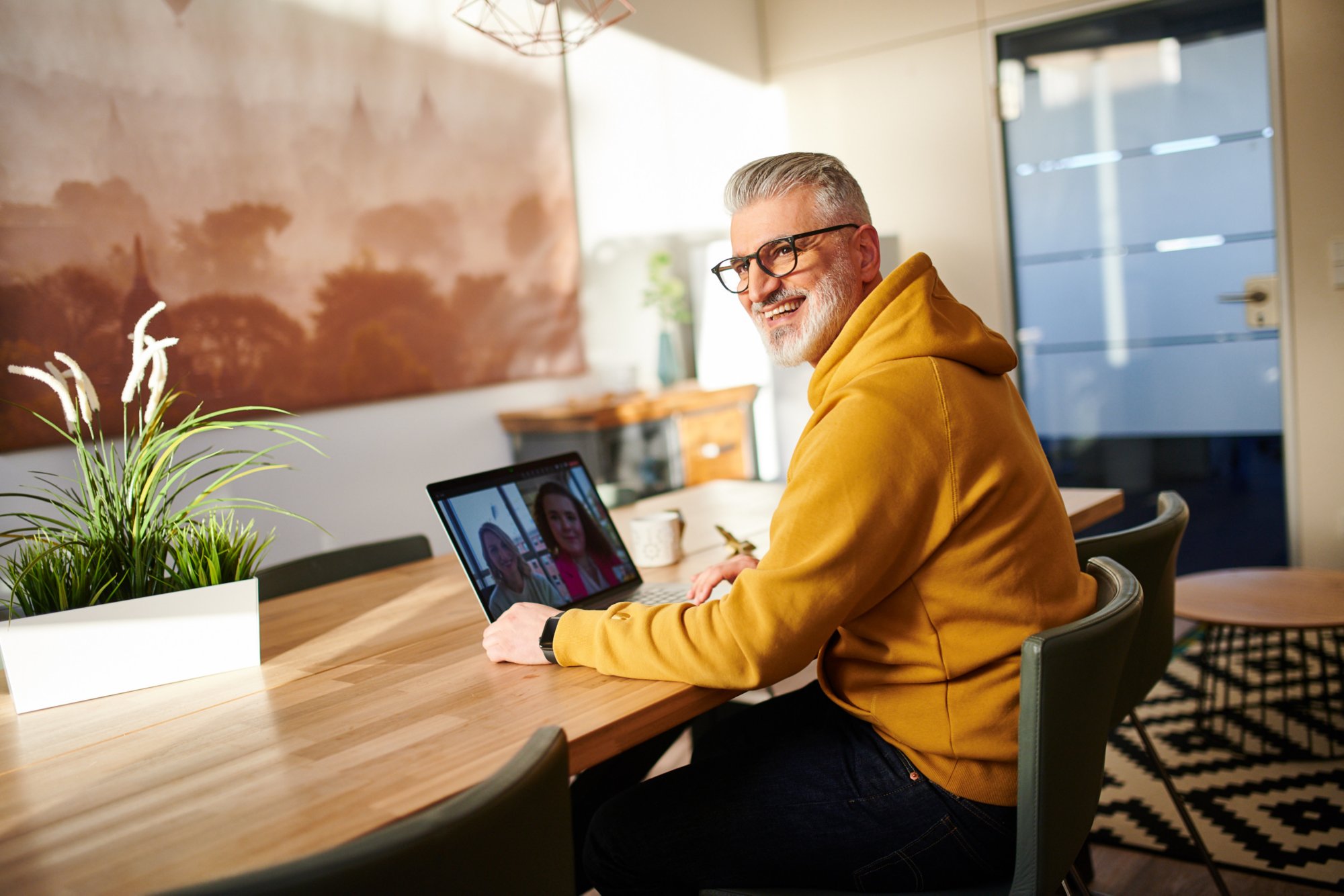 AIDA employees working from home