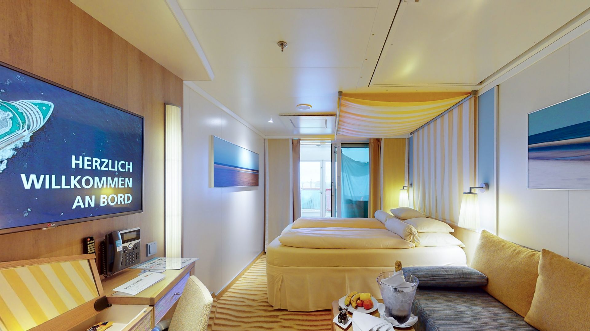 hyperion-junior-suite-mit-lounge-jb-06292023_101902.jpg