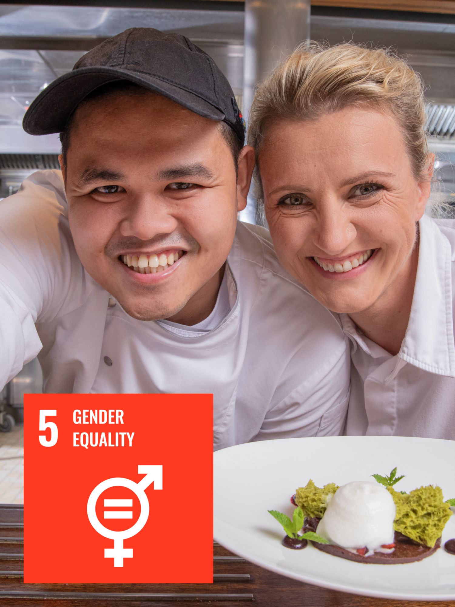 AIDA Köchin und Koch präsentieren Essen