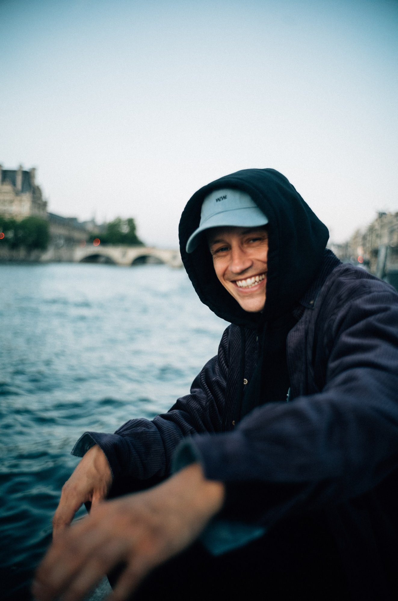 Zum großen Saisonauftakt im Norden: Tim Bendzko live auf AIDAmar