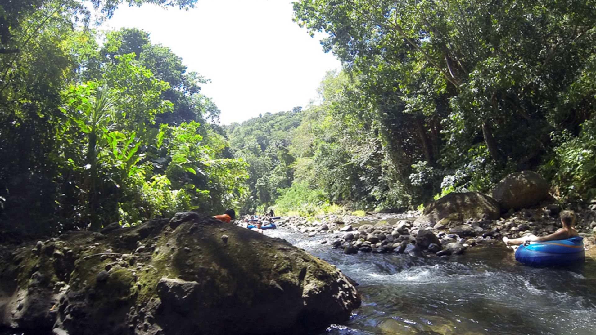 Tubing und Jaco Falls