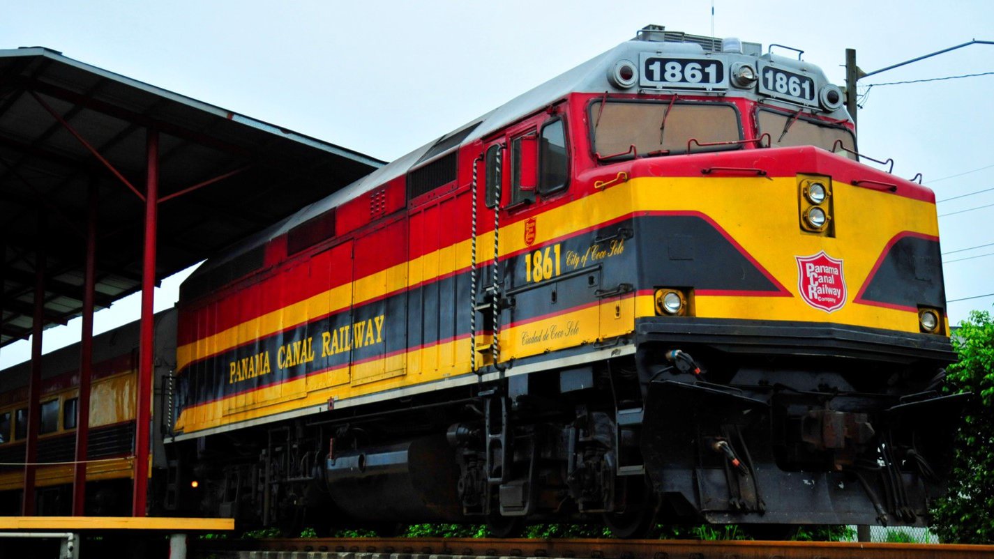 Exklusiv: Mit der Eisenbahn entlang des Panamakanals