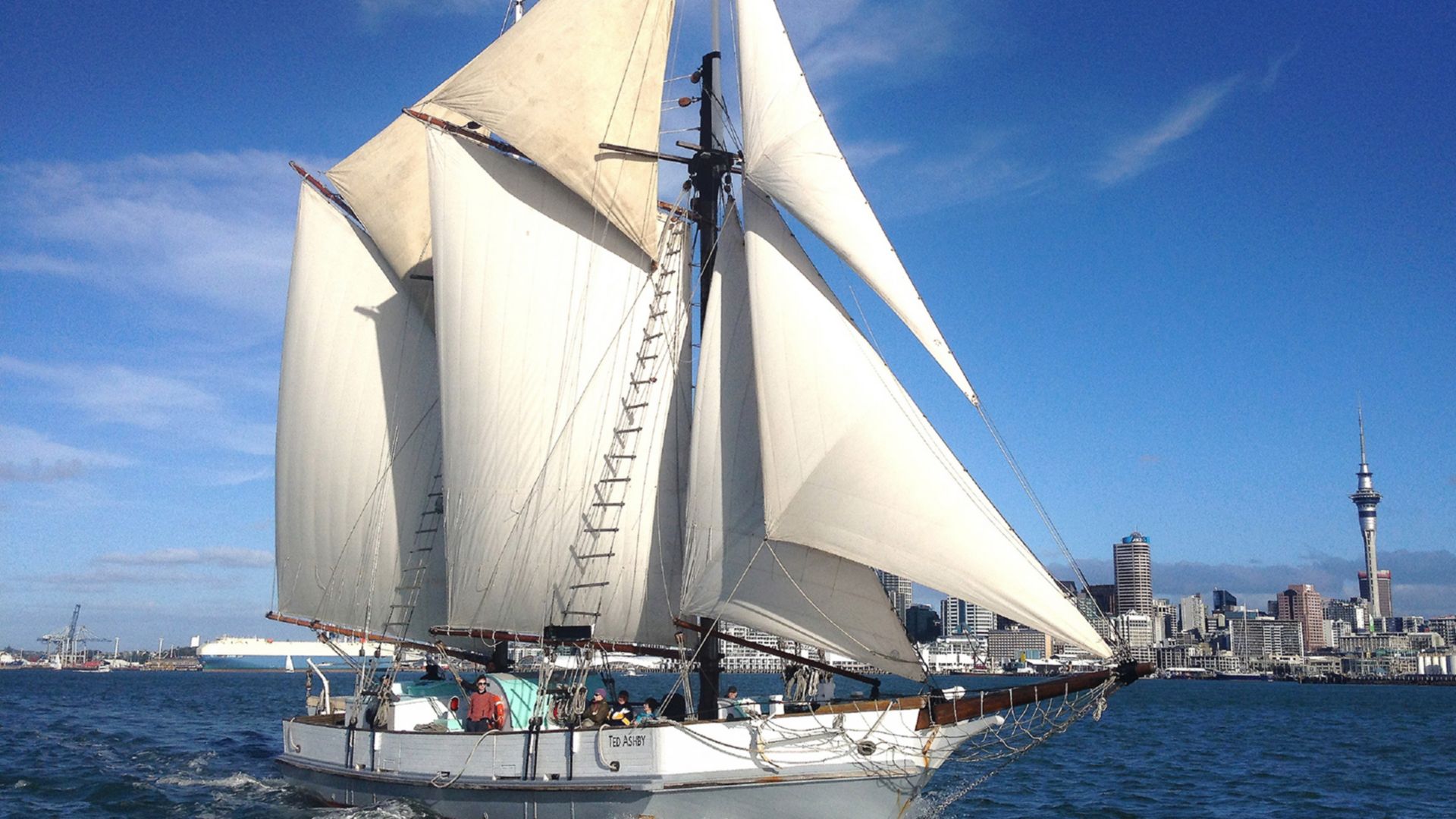 City of Sails: Segeltour und Schifffahrtsmuseum