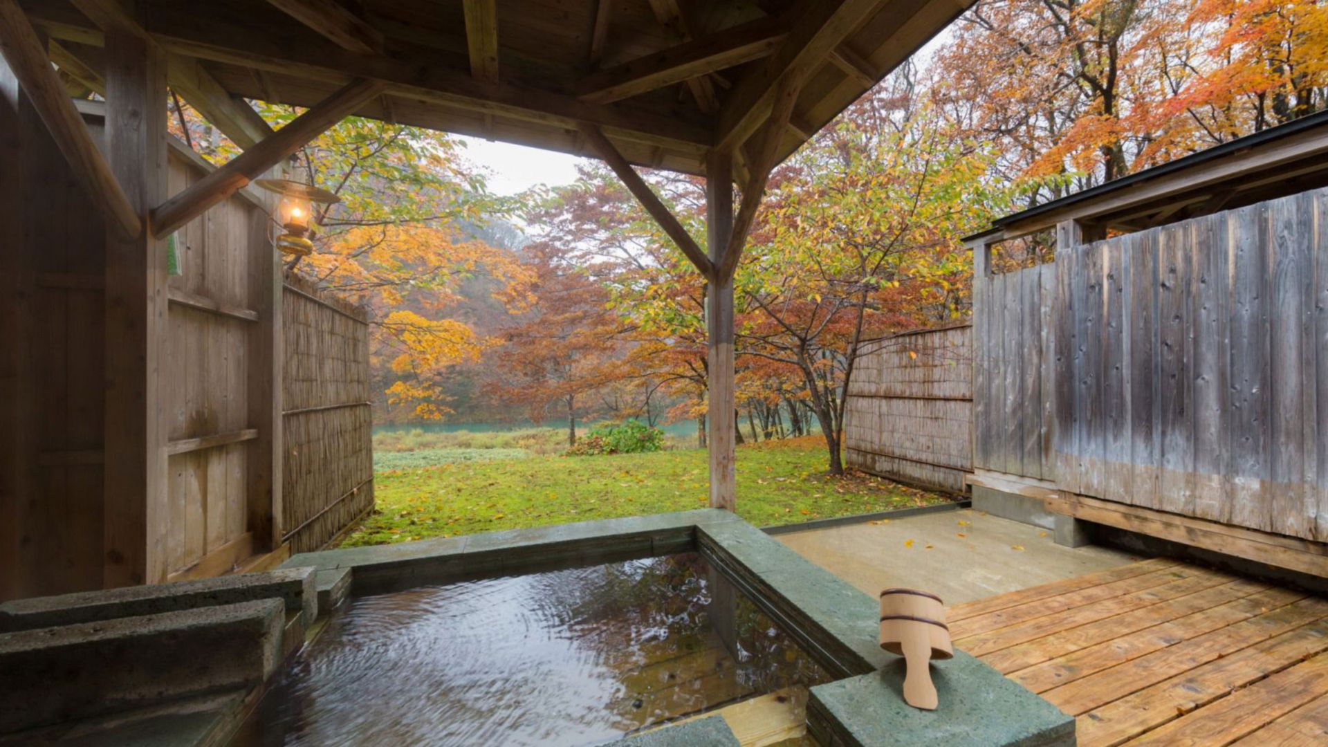 Samurai-Haus, Dakigaeri-Schlucht und Heiße Quellen