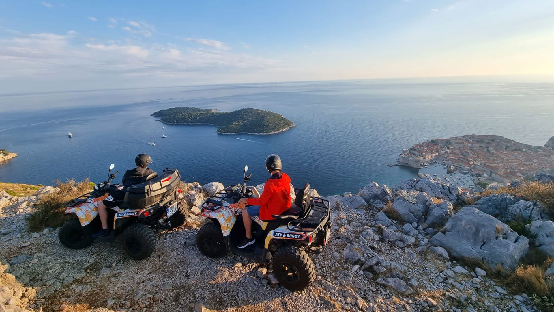Mit den ATV auf Offroad-Pfaden ( Doppelnutzung )