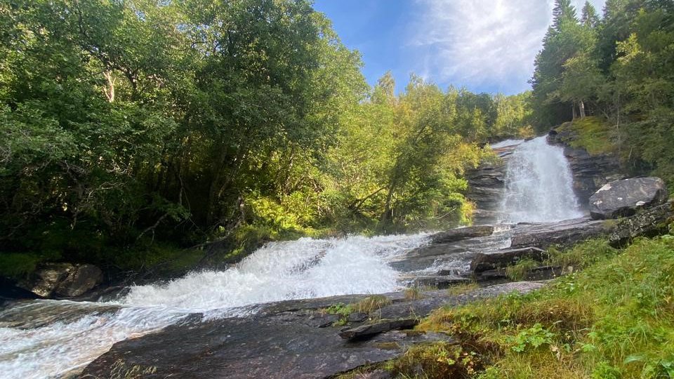 Abenteuerliche Wasserfallwanderung