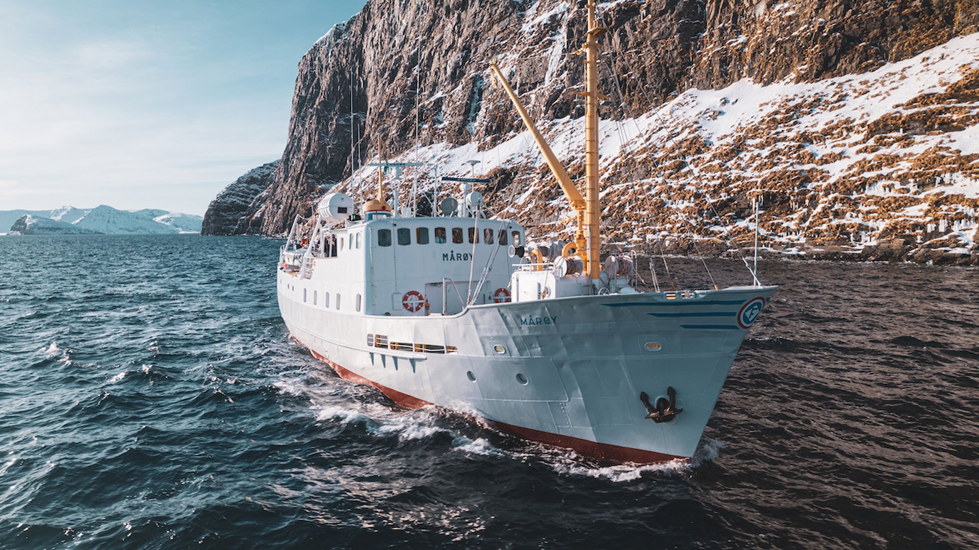 Entdecken Sie die Schönheit der arktischen Gewässer