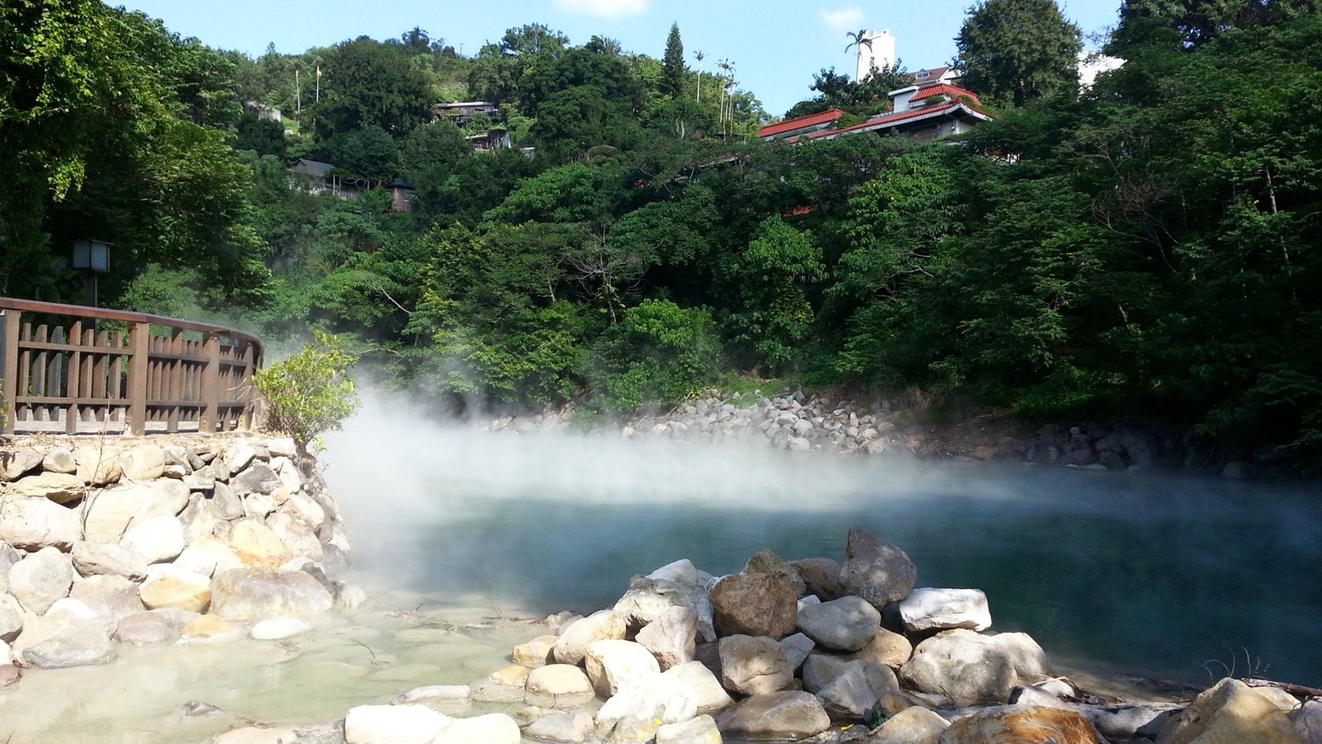 Zu den heißen Quellen im Yangmingshan Nationalpark