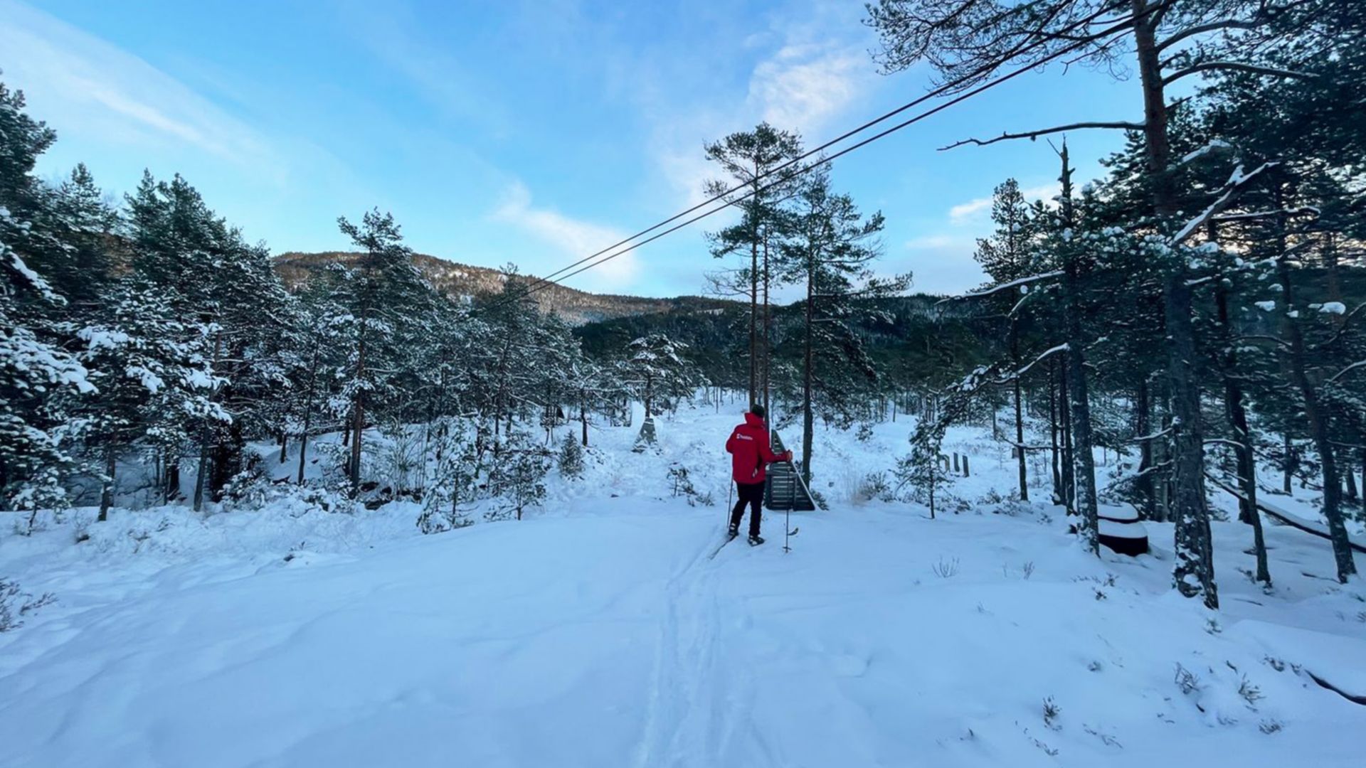 Schneeschuhwanderung durch die schöne Winterlandschaft