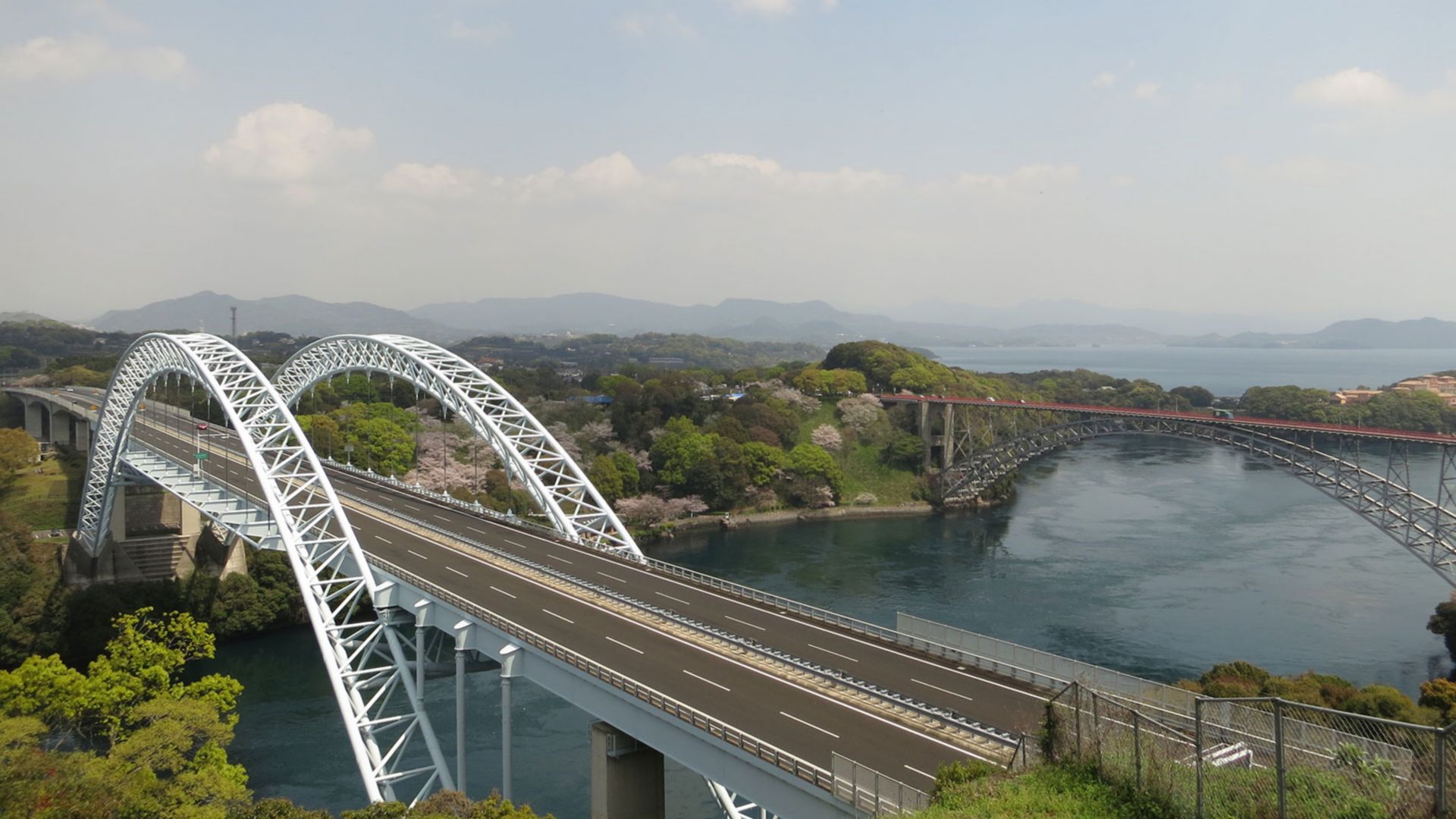 Saikai-Brücke und 99 Inseln