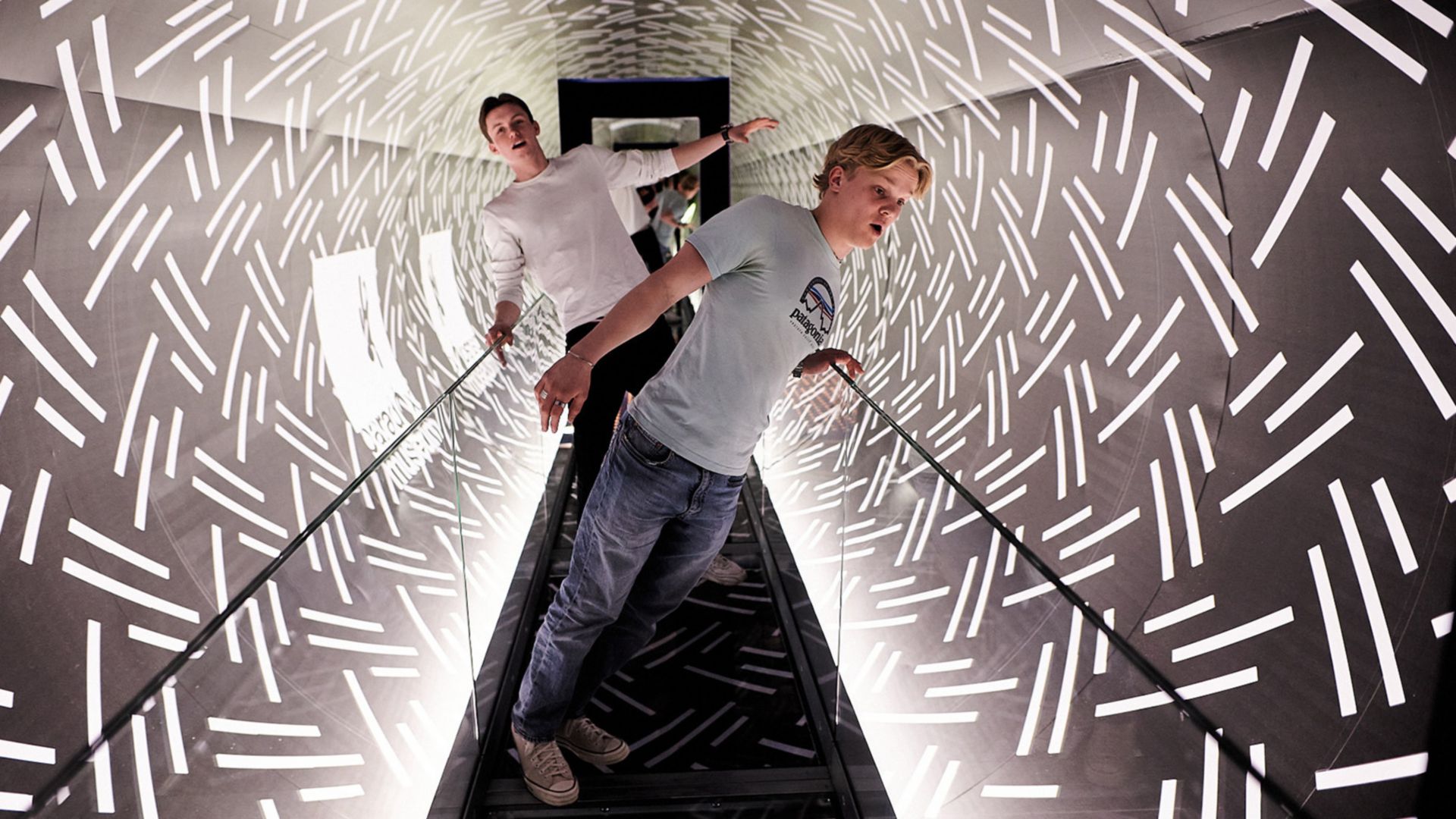 Spaziergang und verblüffendes Paradox Museum