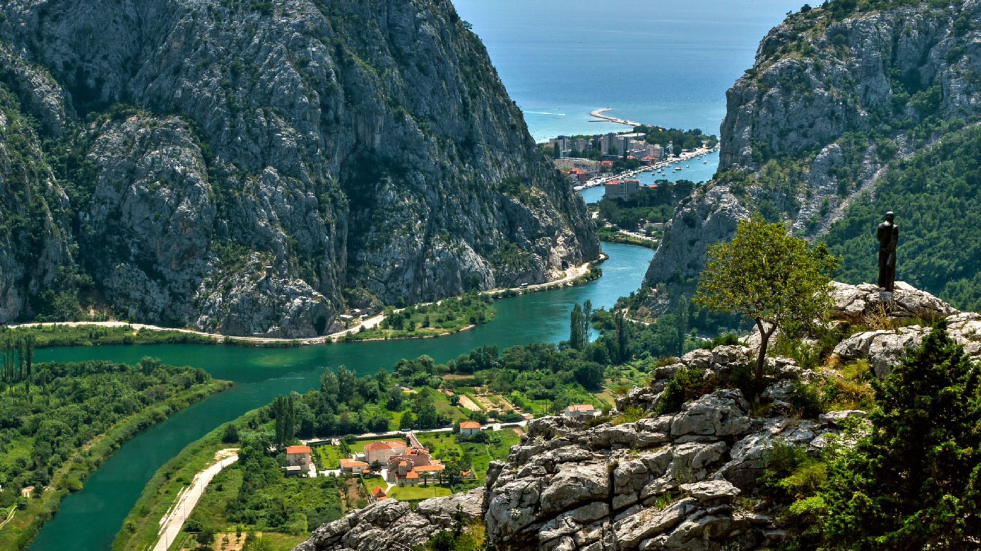 Bootsfahrt auf dem Fluss Cetina