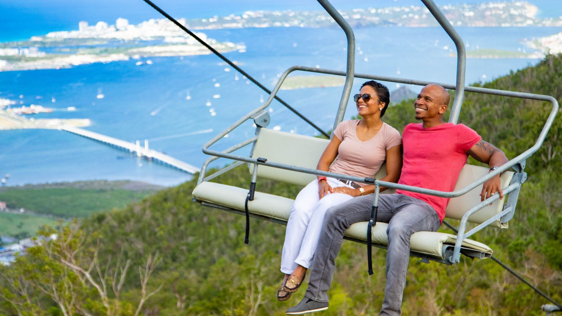Aussichten auf St. Maarten mit der Seilbahn