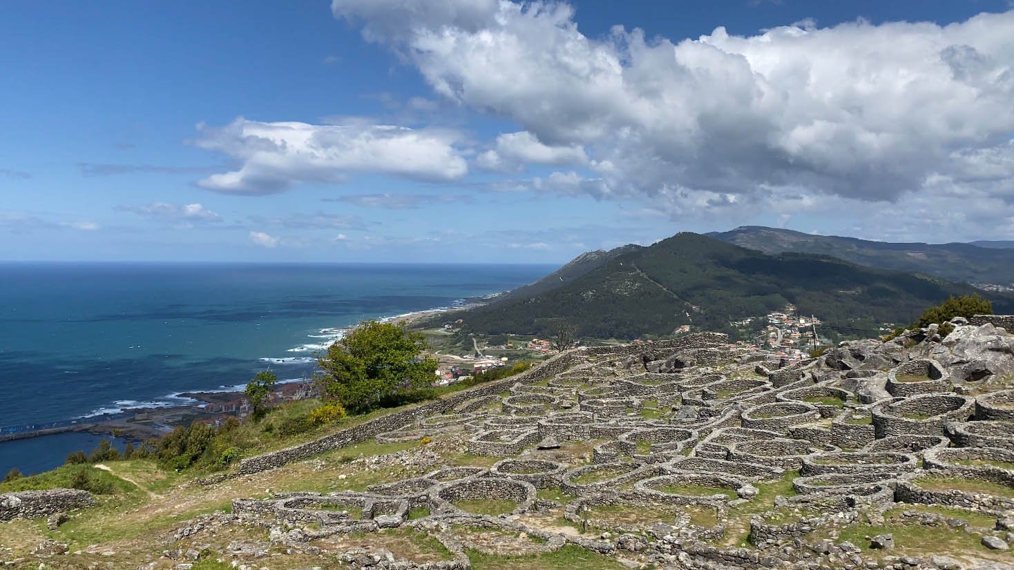 Galiciens traumhafte Landschaft und Parador von Baiona