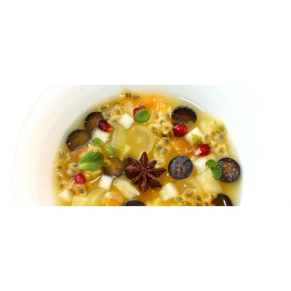 Minestrone di frutta al cardamomo