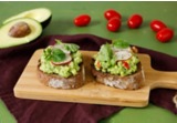 Avocado toast con ravanellialt