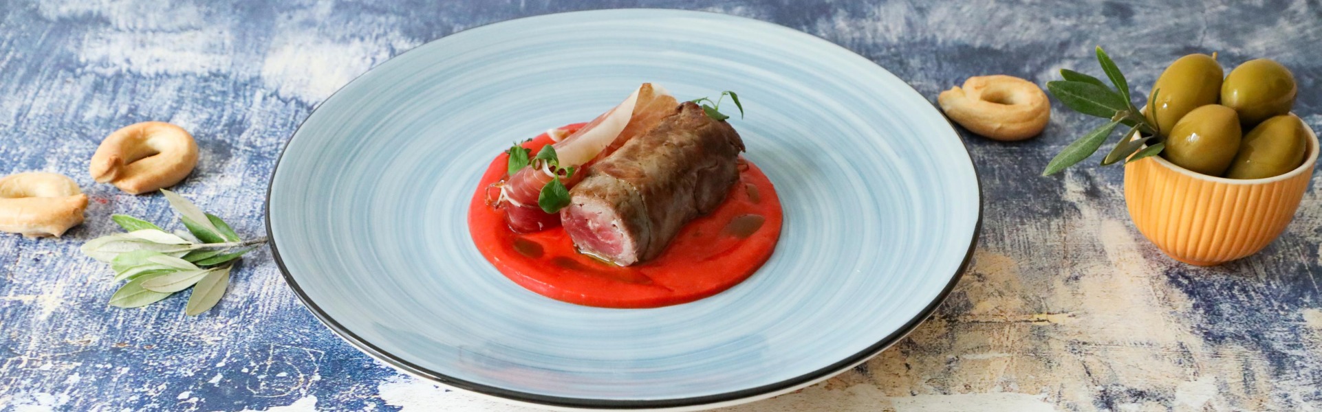involtini-con-salsa-di-pomodoro-e-jamon-iberico 