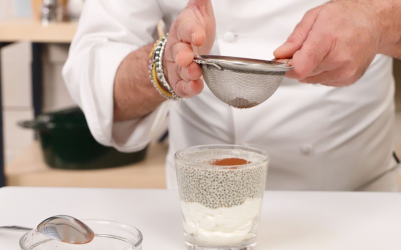 finire con spolverata di cacao