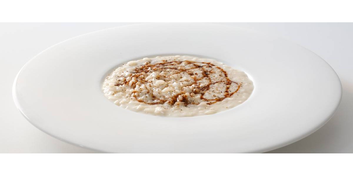 Riso con squacquerone, pepe e Aceto Balsamico di Modena