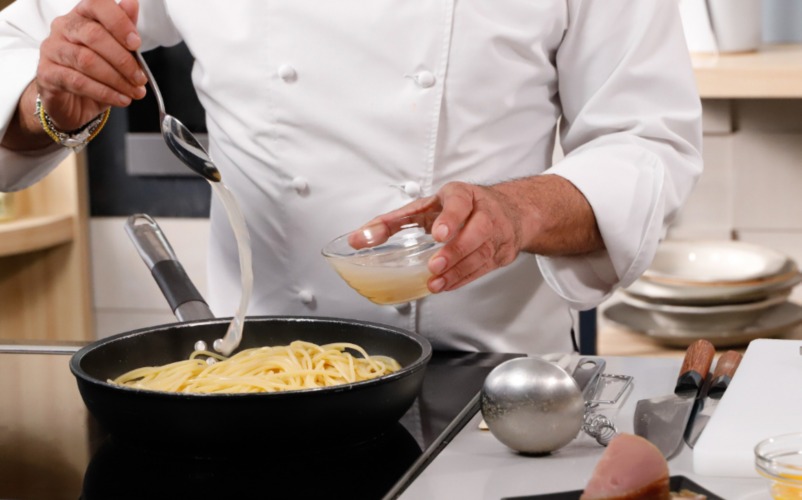 bagnare con acqua cozze