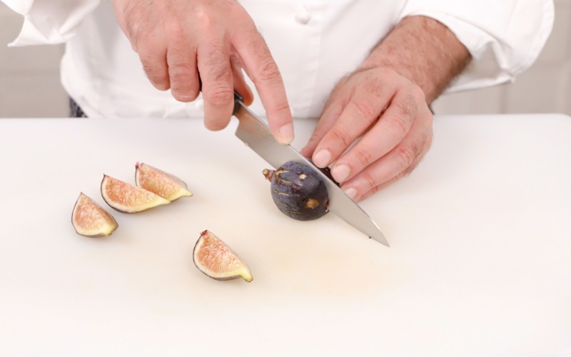 lavare i fichi e tagliarli