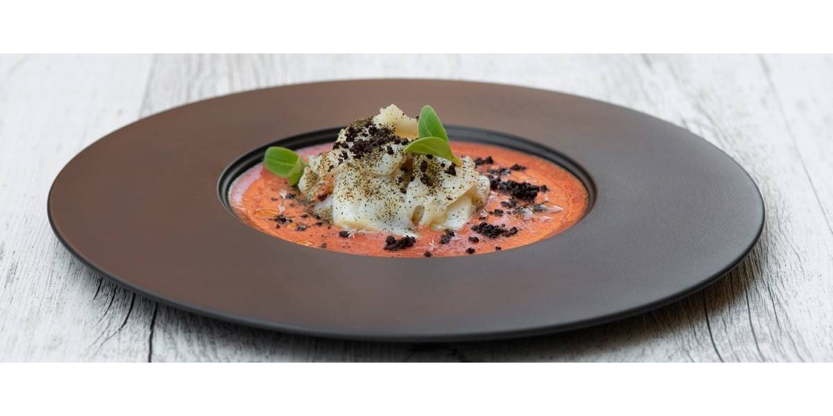 Carpaccio di merluzzo con gazpacho