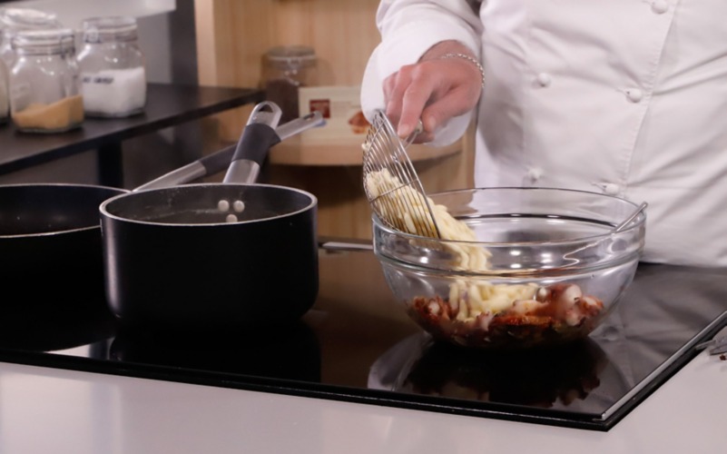 mescolare ingredienti