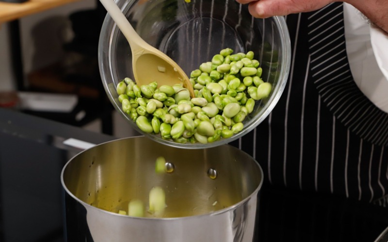 aggiungere fave pulite