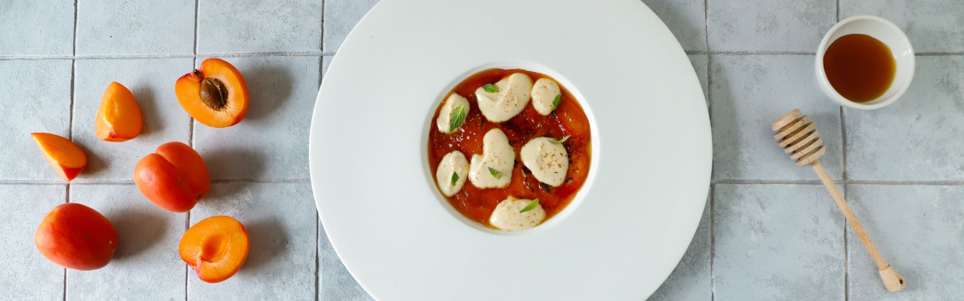 ricetta-dolce-albicocche-yogurt-miele