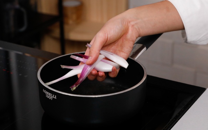 lasciare cippollottto in infusione