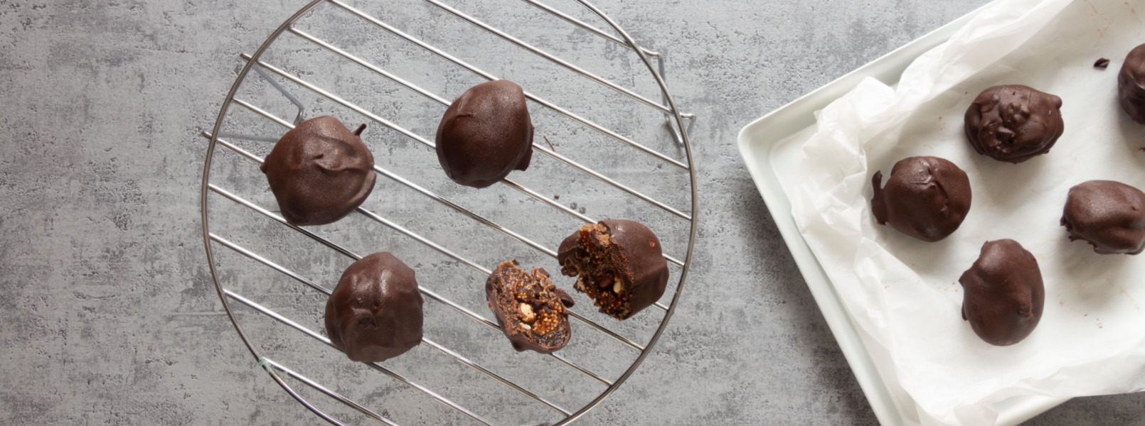 Cioccolatini ai fichi secchi e mandorle