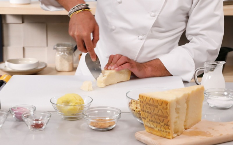 aggiungere Grana Padano