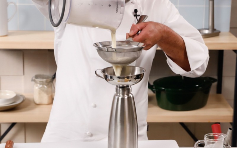 frullare e caricare sifone