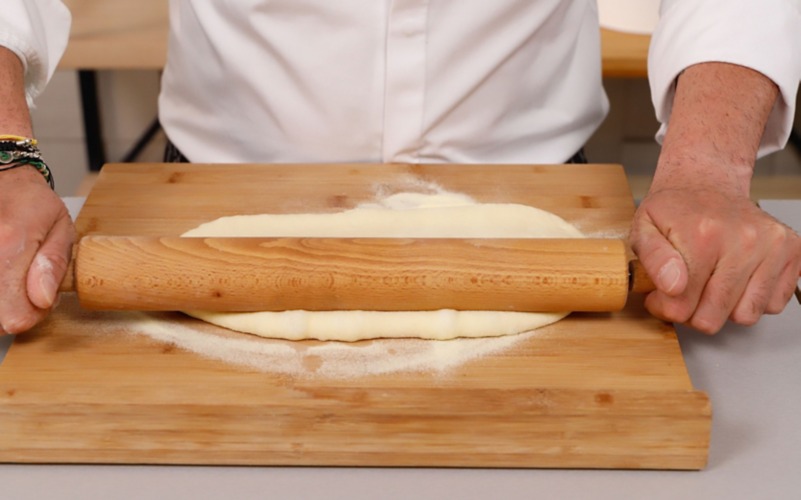 stendere impasto
