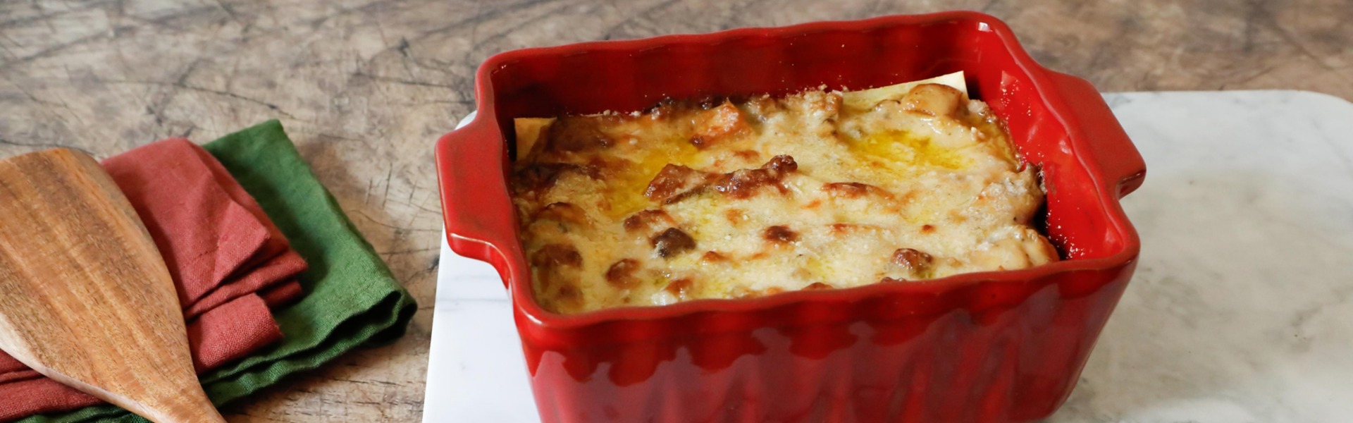 Lasagne con funghi porcini e salsiccia