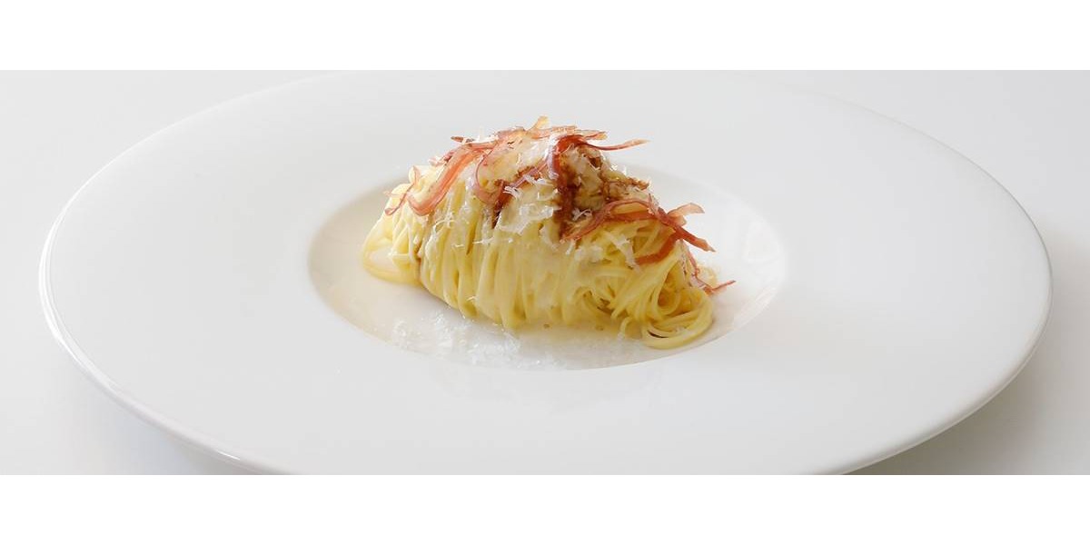 Maccheroncini di Campofilone con parmigiano, culatello e aceto balsamico