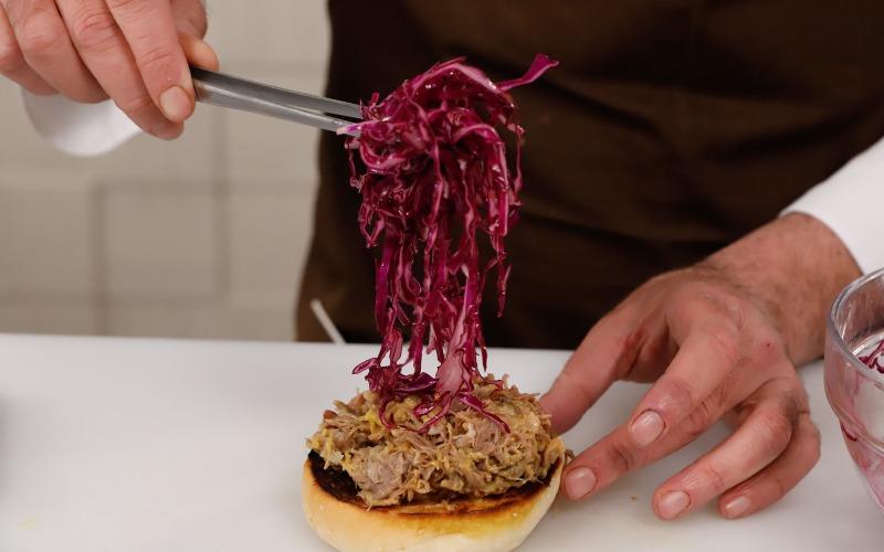 aggiungere cavolo marinato