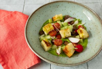 Panzanella toscana: la ricetta originale e una sfiziosa variantealt