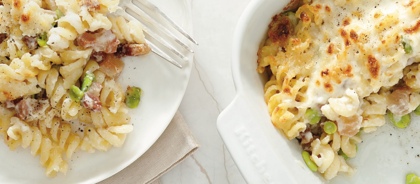 Pasta al forno: guanciale, fave e pecorino