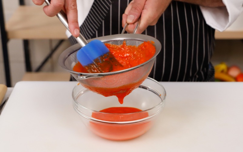 Crema di peperoni per la pasta