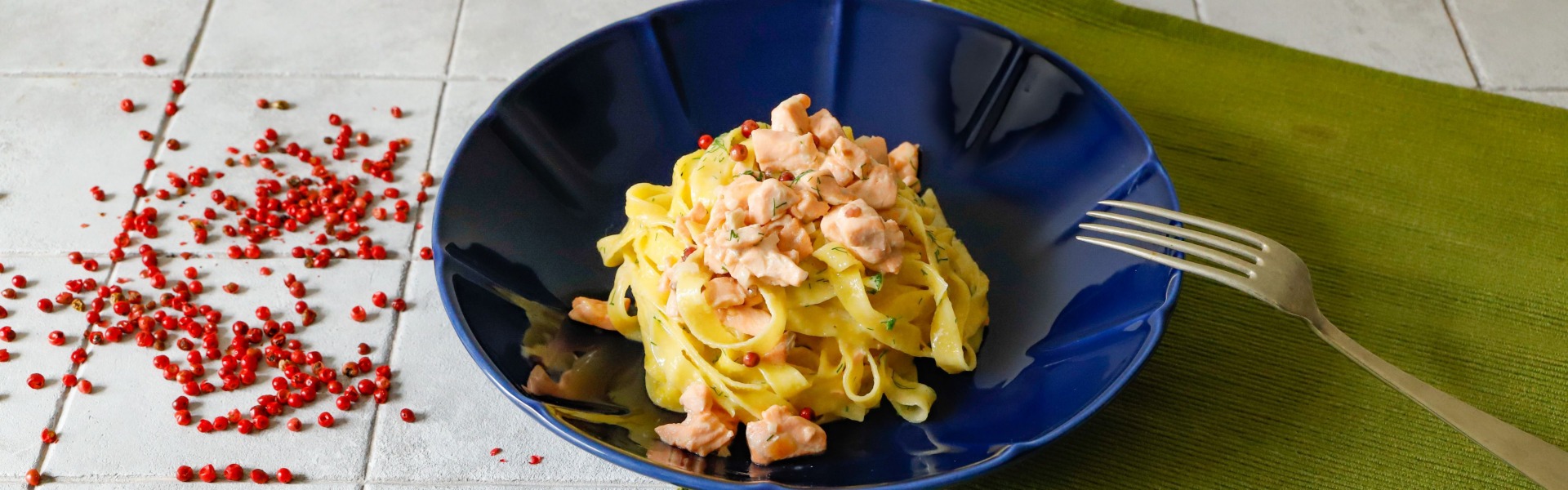 pasta-panna-e-salmone-fresco