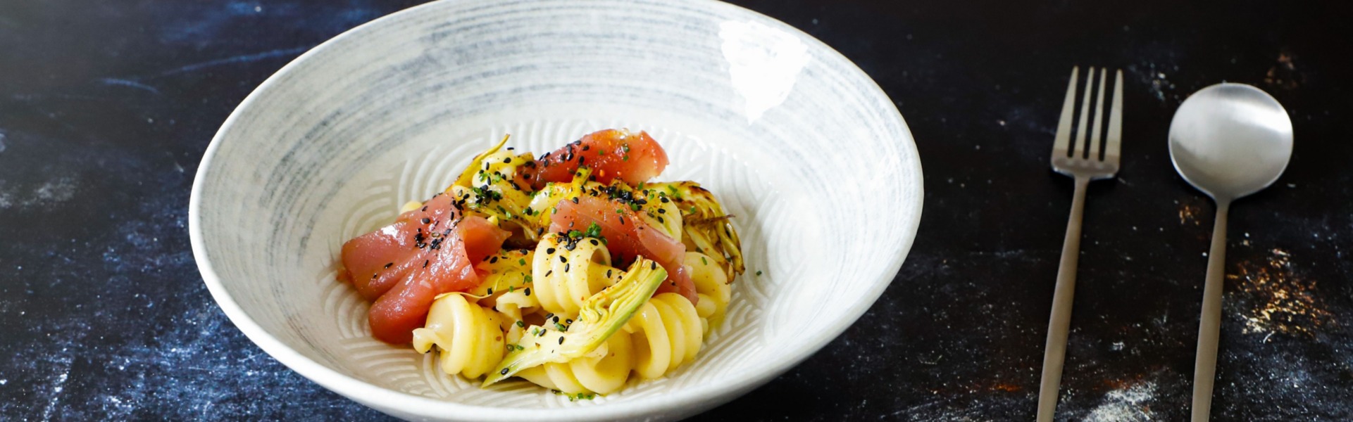 pasta-con-carciofi-e-tonno-fresco