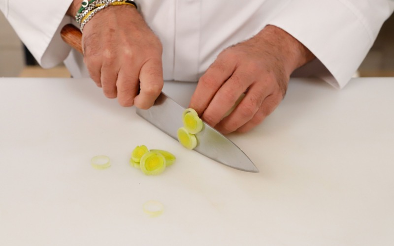 tagliare porro a rondelle