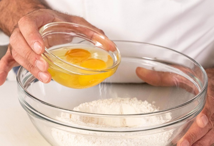 preparare la pasta all'uovo