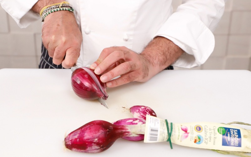 tagliare cipolle
