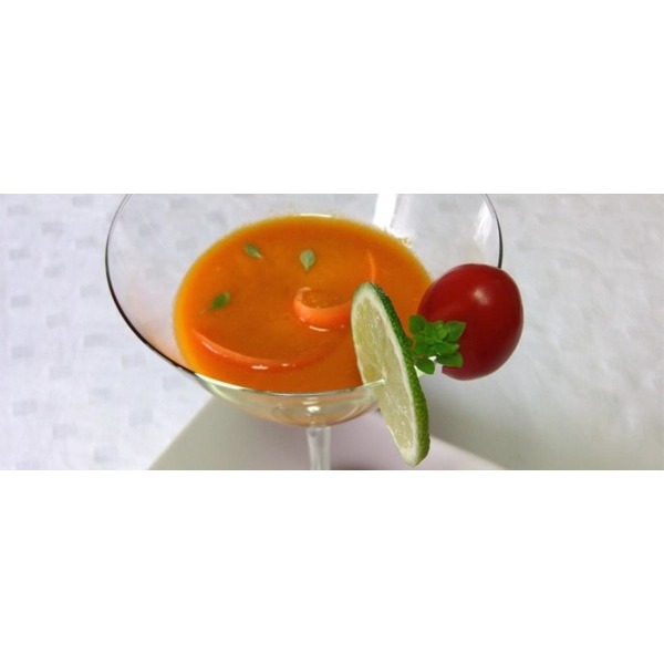 Crema di carote e pomodoro al profumo di basilico e lime