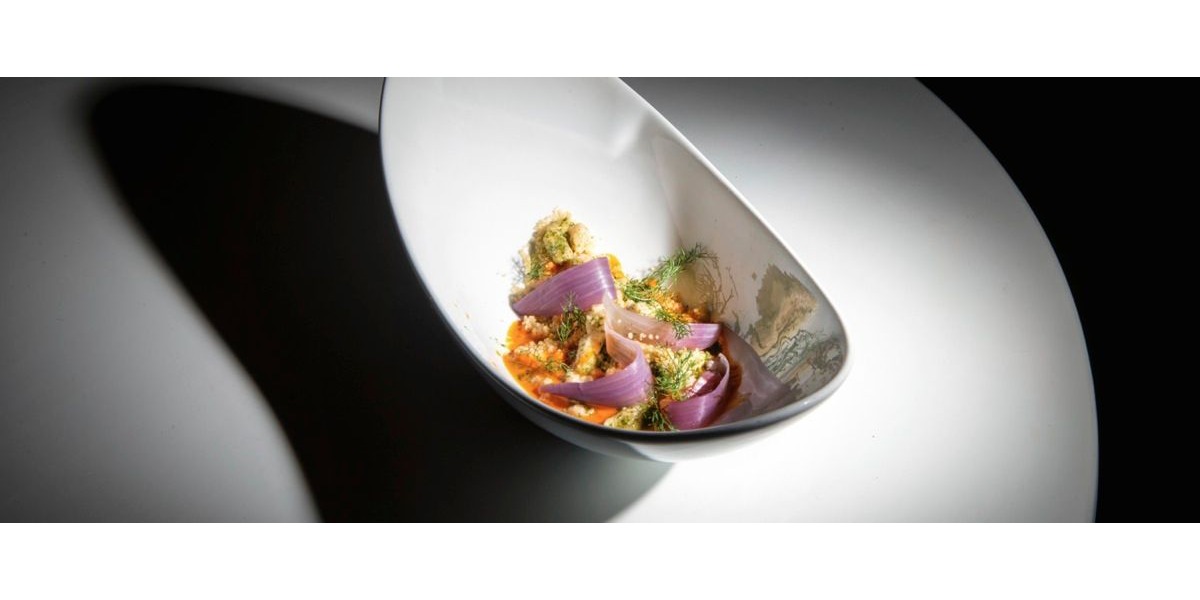 Cous cous all'anice stellato con pepite di granchio